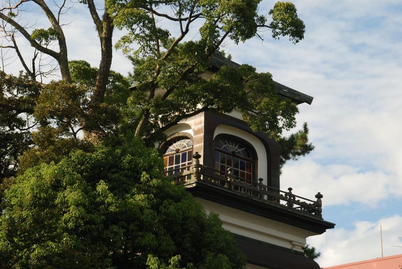 Town Hotel 41 Kanazawa Bagian luar foto
